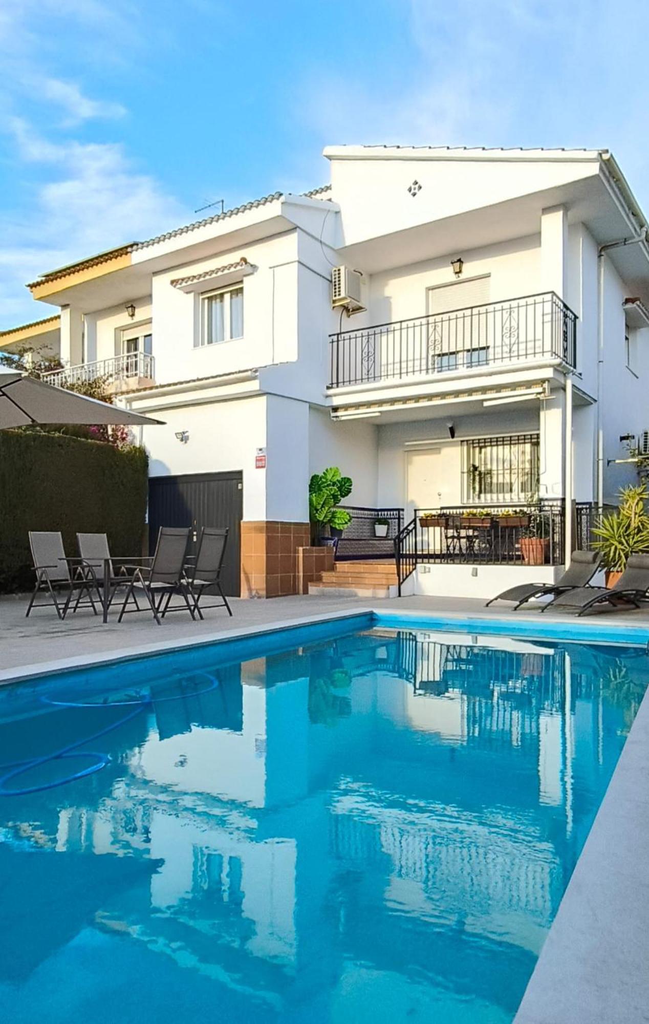 Casa Alpha Villa Padul Bagian luar foto